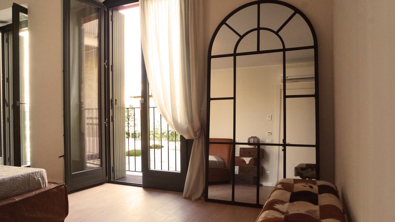Indisparte Suites Bergamo Bagian luar foto